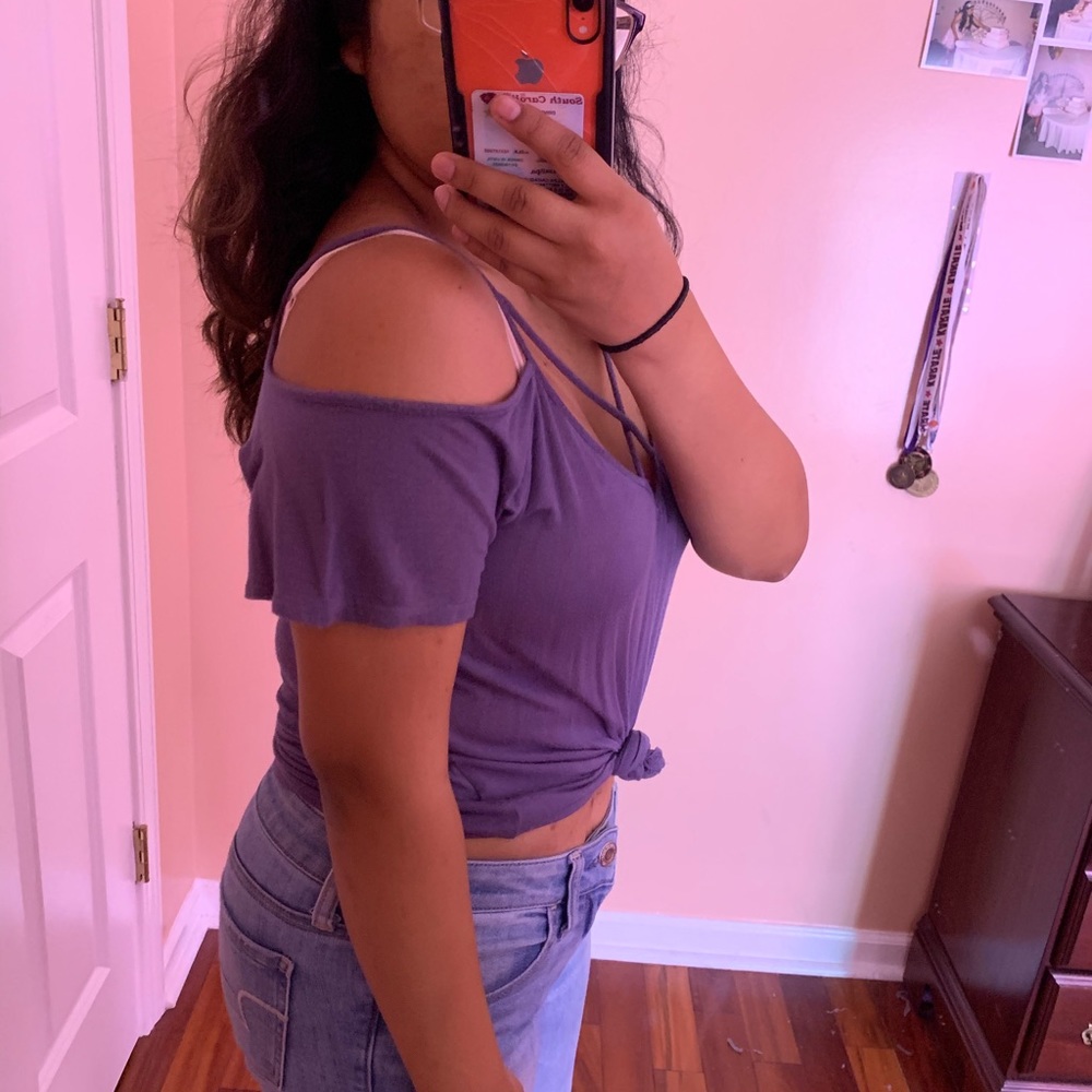 CHARLOTTE RUSSE TOP! - Picture 3 of 4